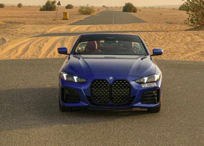 BMW 420i Cabrio 2.png