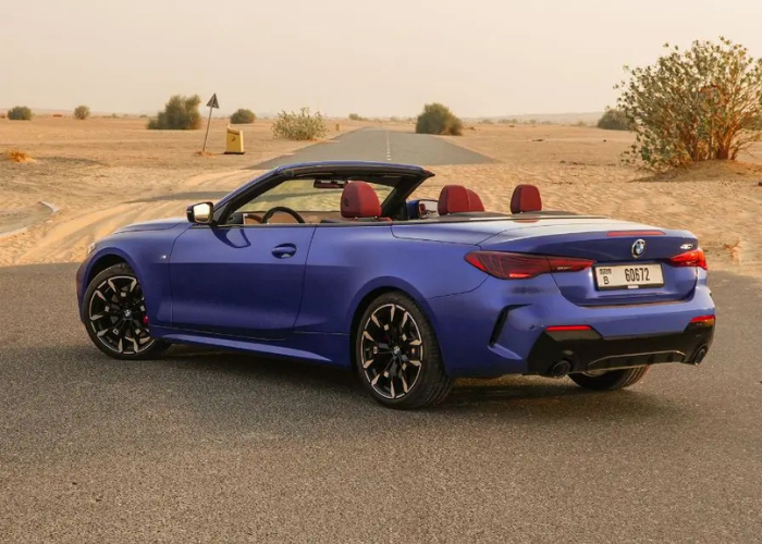 BMW 420i Cabrio 4.png
