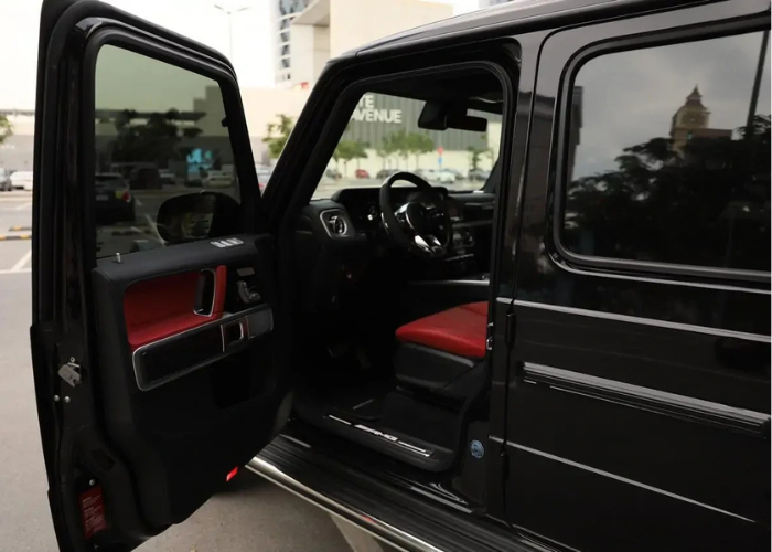 Mercedes-Benz G63 4.png