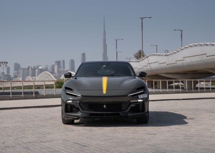 Ferrari Purosangue 5.png