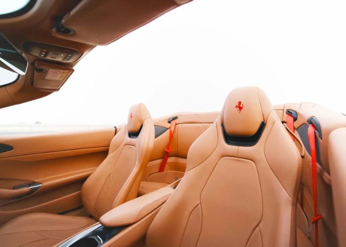 Primus Car Rental Ferrari Portofino 2.png
